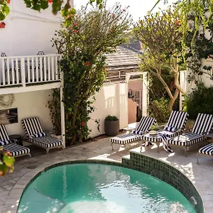 https://blackheath-lodge.hotels-capetown.com